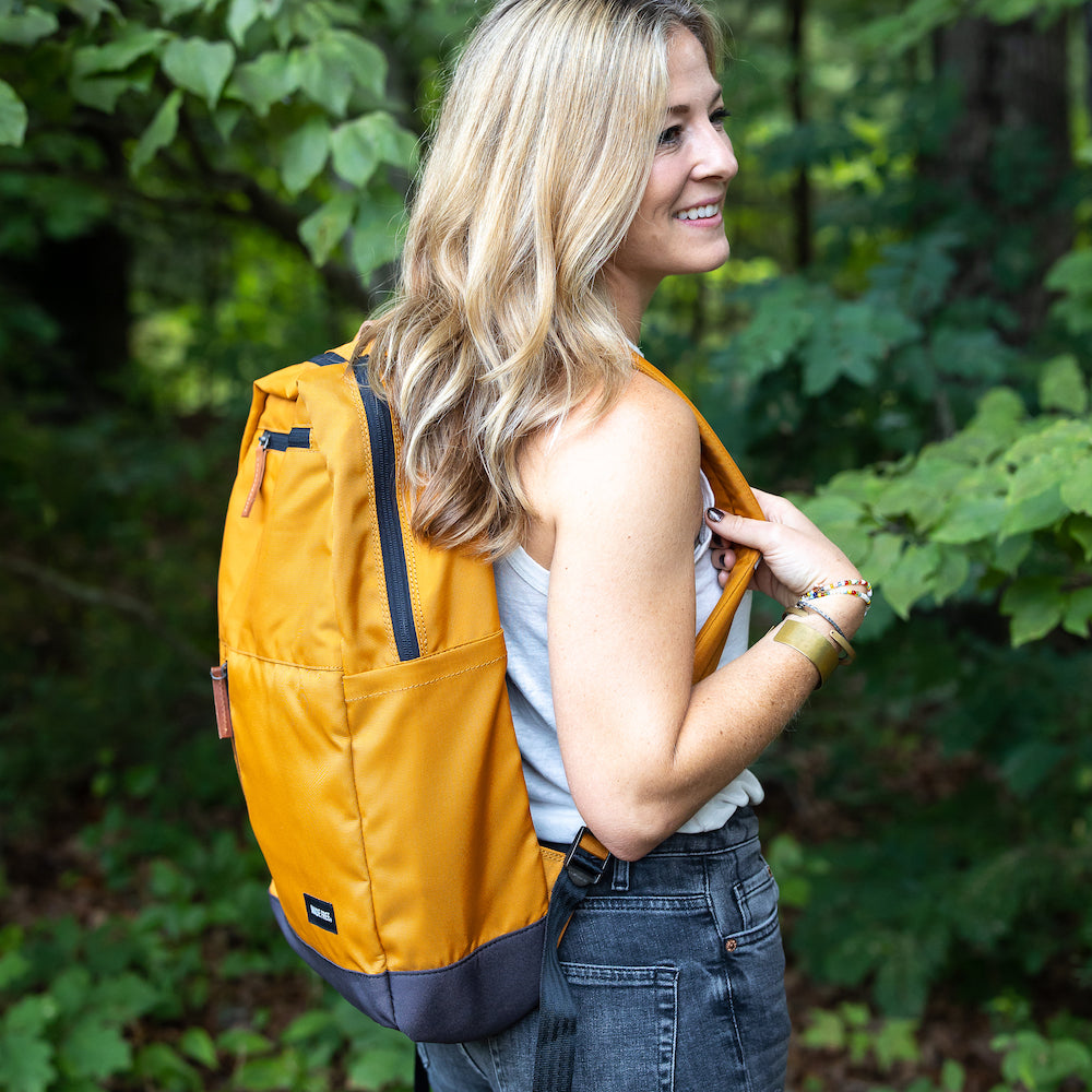 urban pack aw burnt orange